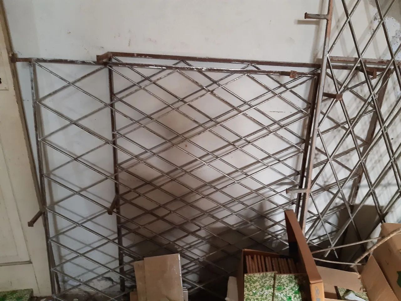 GRADES NOVAS, PRATIADAS. - Foto 6