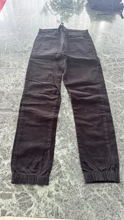 Calça Jogger Preta - Foto 2