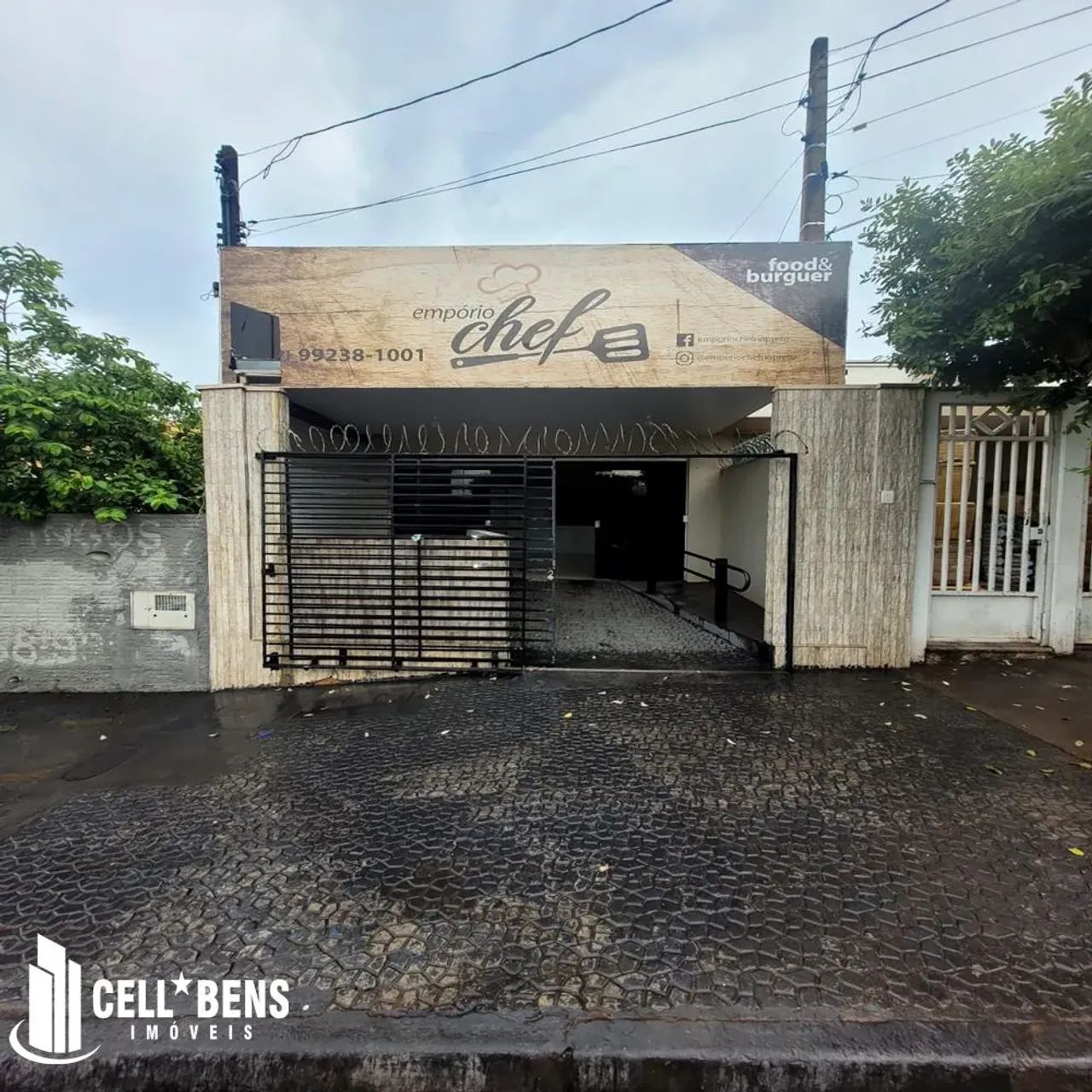 Prédio comercial no bairro são deocleciano