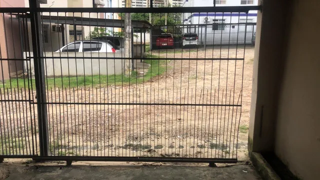 Portão de ferro