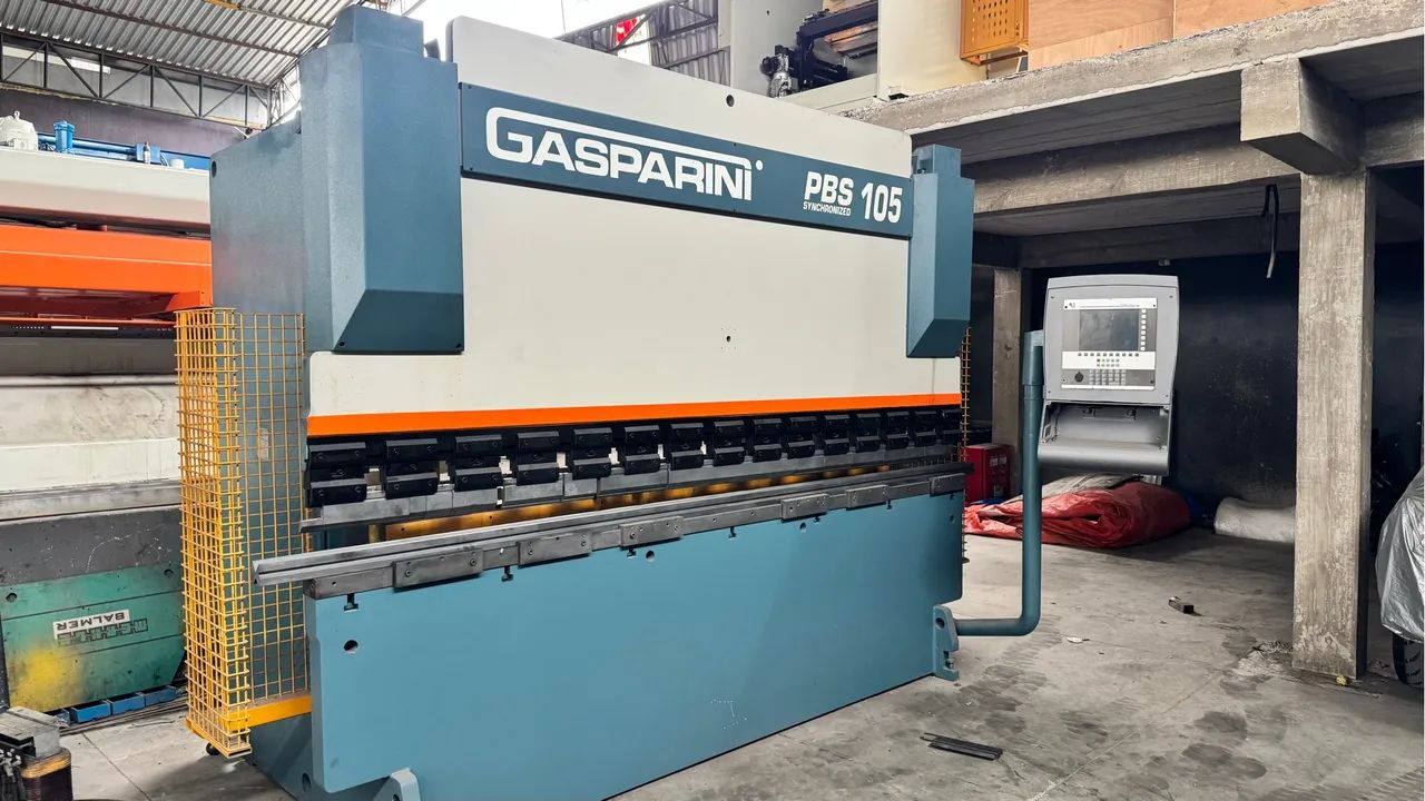 Dobradeira CNC GASPARINI 100ton - Foto 2