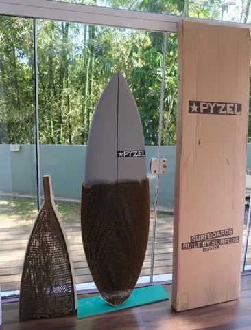 VENDIDO Prancha de Surf Pyzel 5'7 Nova