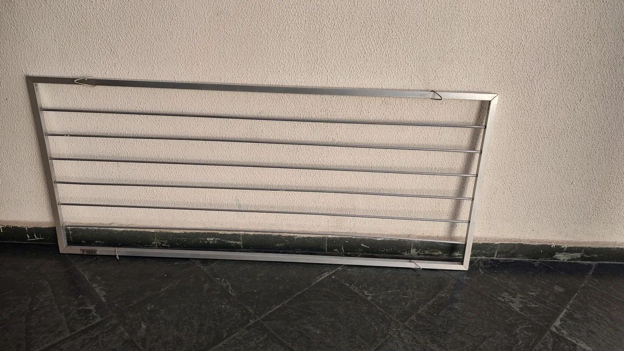 Varal de alumínio Teto  - Foto 3