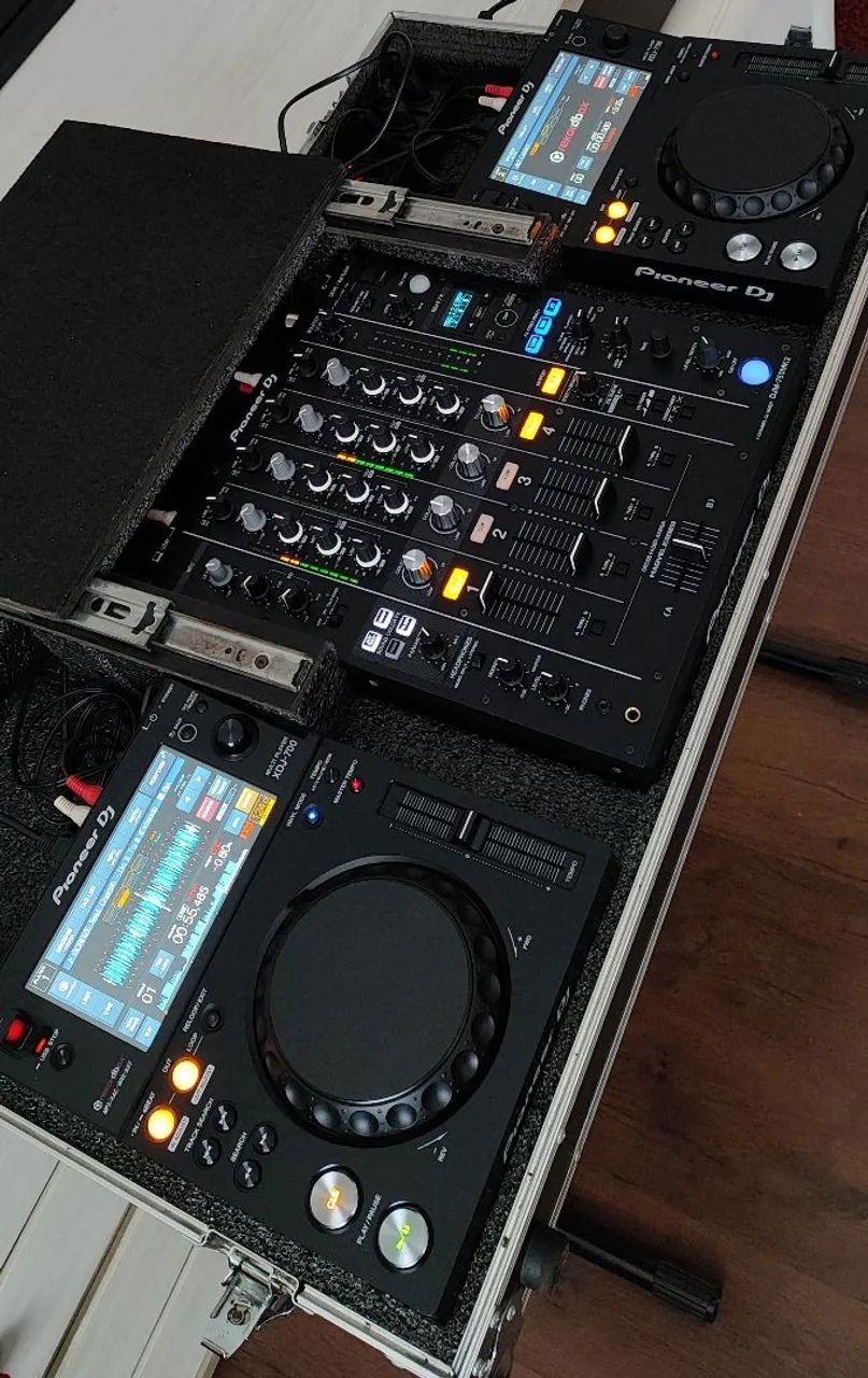 mixer pioneer 700