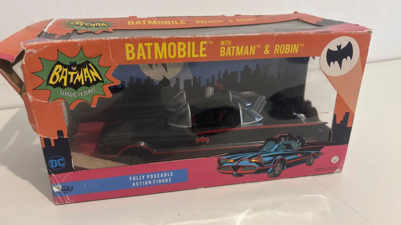 Batmóvel Clássico - Funko 1:18 - Foto 2
