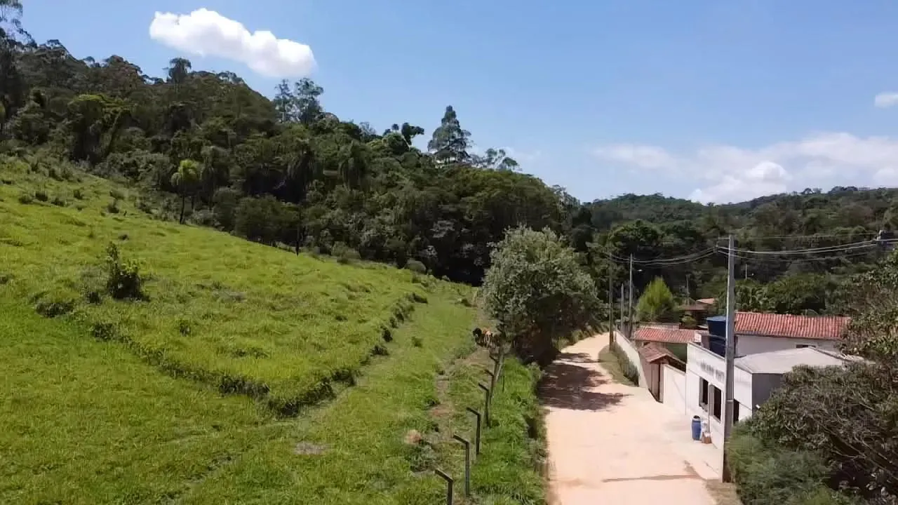 Vista privilegiada em terreno com grande potencial de lucro