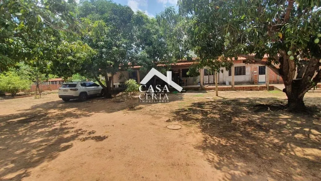 Sítio para Venda em Nazária, 14 dormitórios, 2 suítes, 2 banheiros