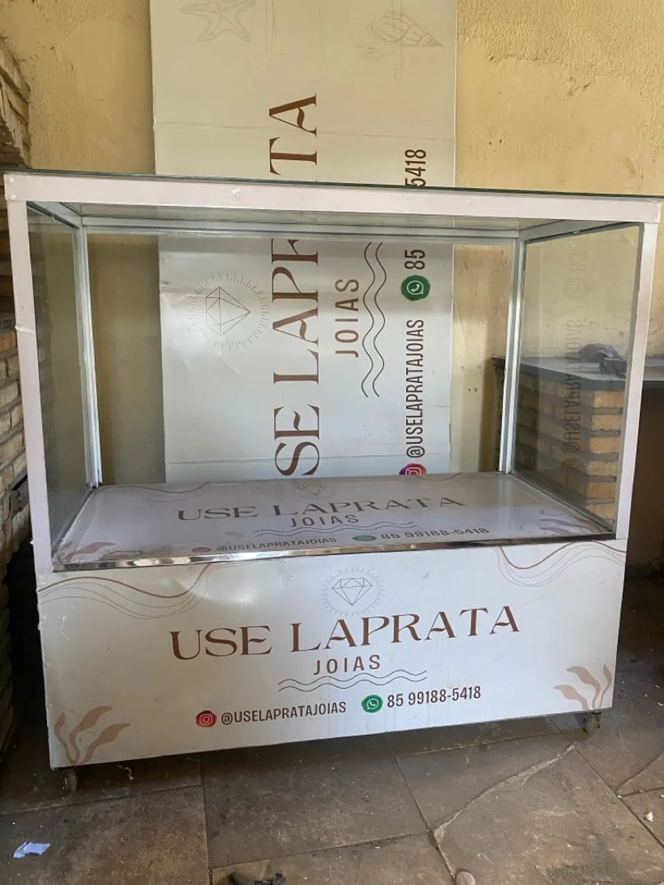 Vitrine Expositora de Joias Use Laprata