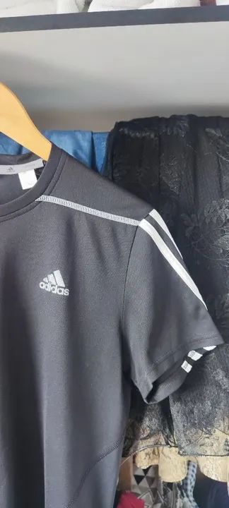 Camiseta Adidas Masculina Preta - Foto 2
