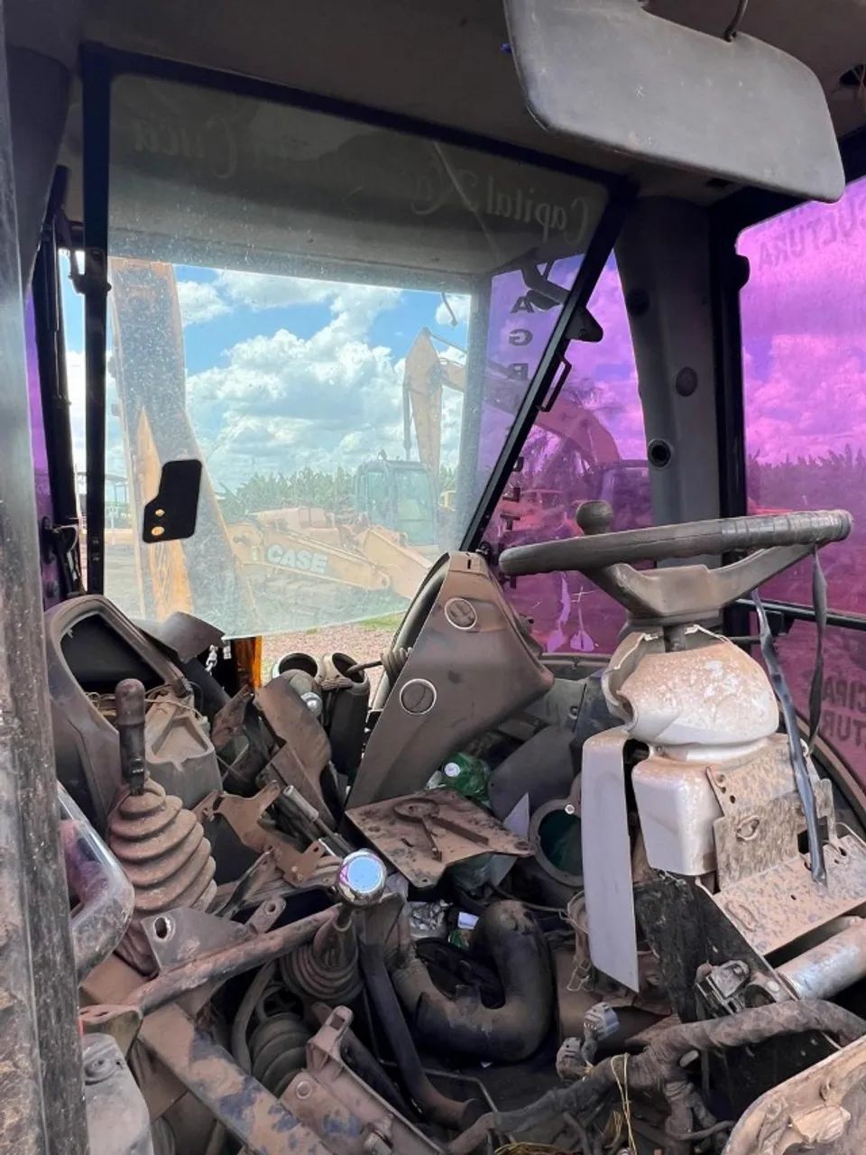 RETRO ESCAVADEIRA JCB 4CX - Foto 2