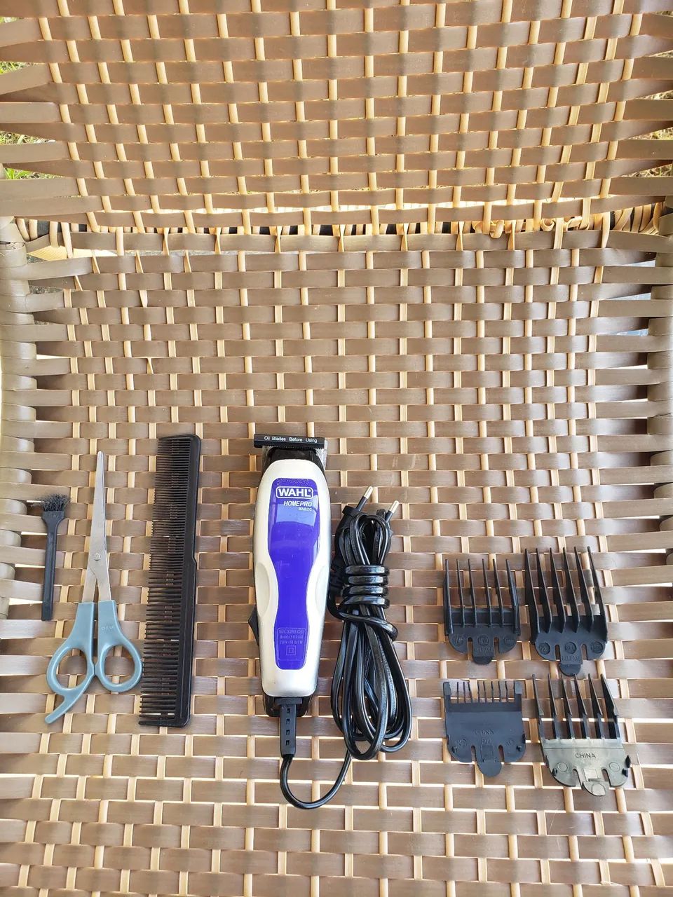 Máquina de Cortar Cabelo Wahl Home Pro Basic - Foto 2
