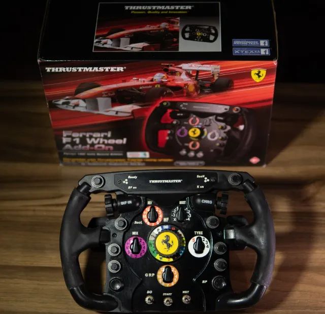 Thrustmaster T300, PEDAL T-LCM, VOLANTE Ferrari F1 Wheel Add-On - Foto 2