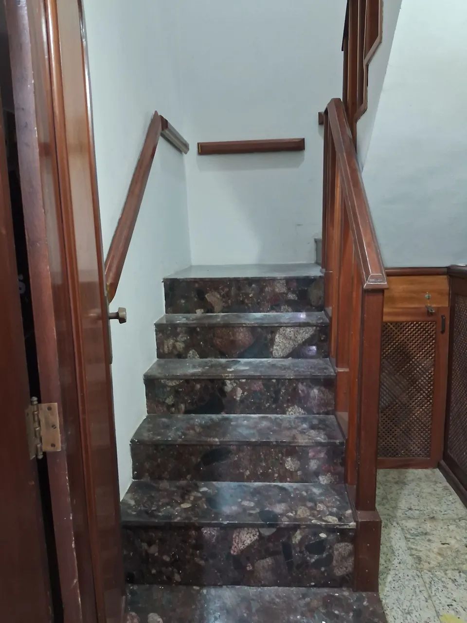  ALUGO AMPLA RESIDÊNCIA  - Foto 5