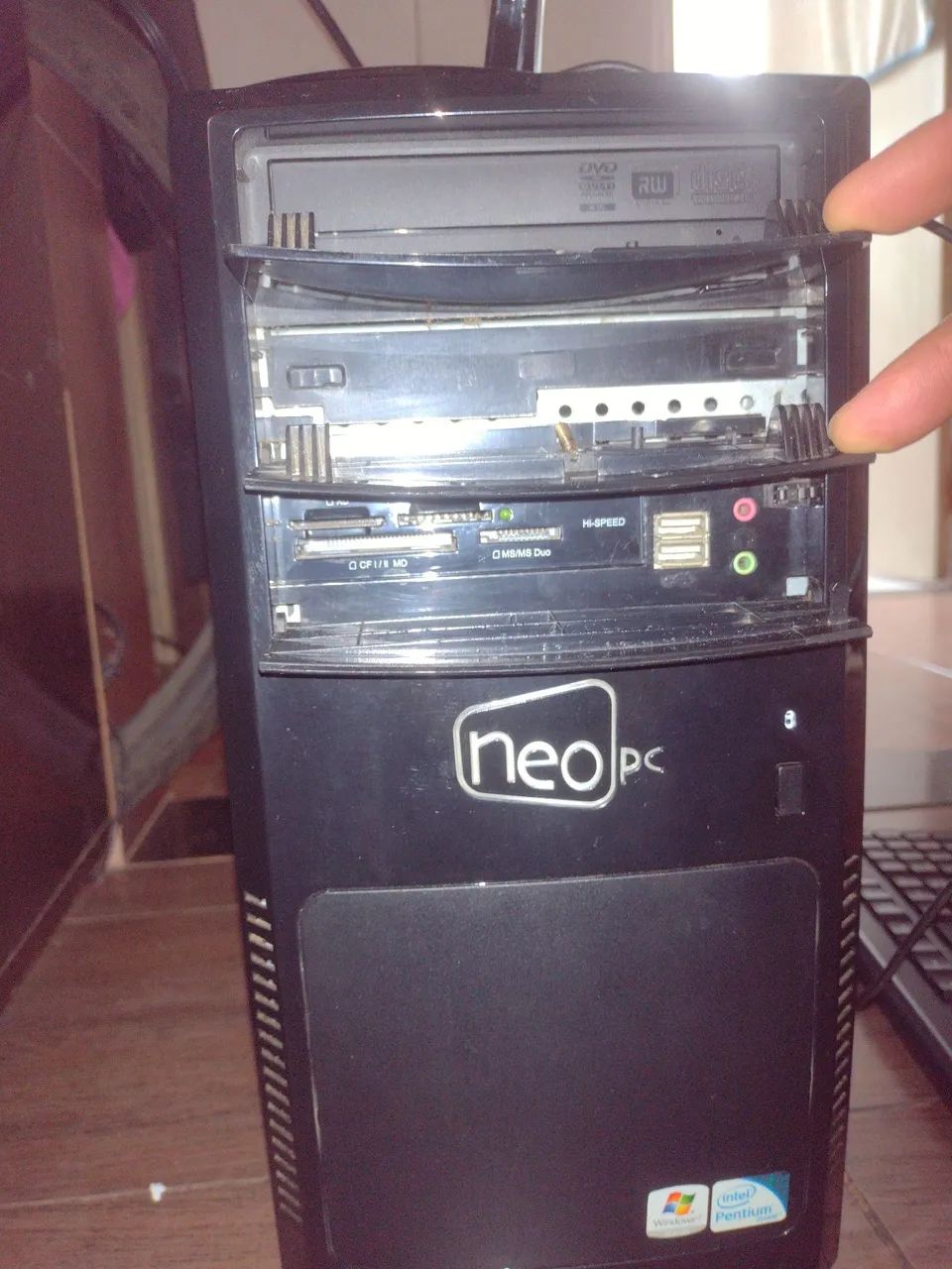 VENDO OU TROCO - PC INTEL PENTIUM WINDOWS 7 R$500 - Foto 6