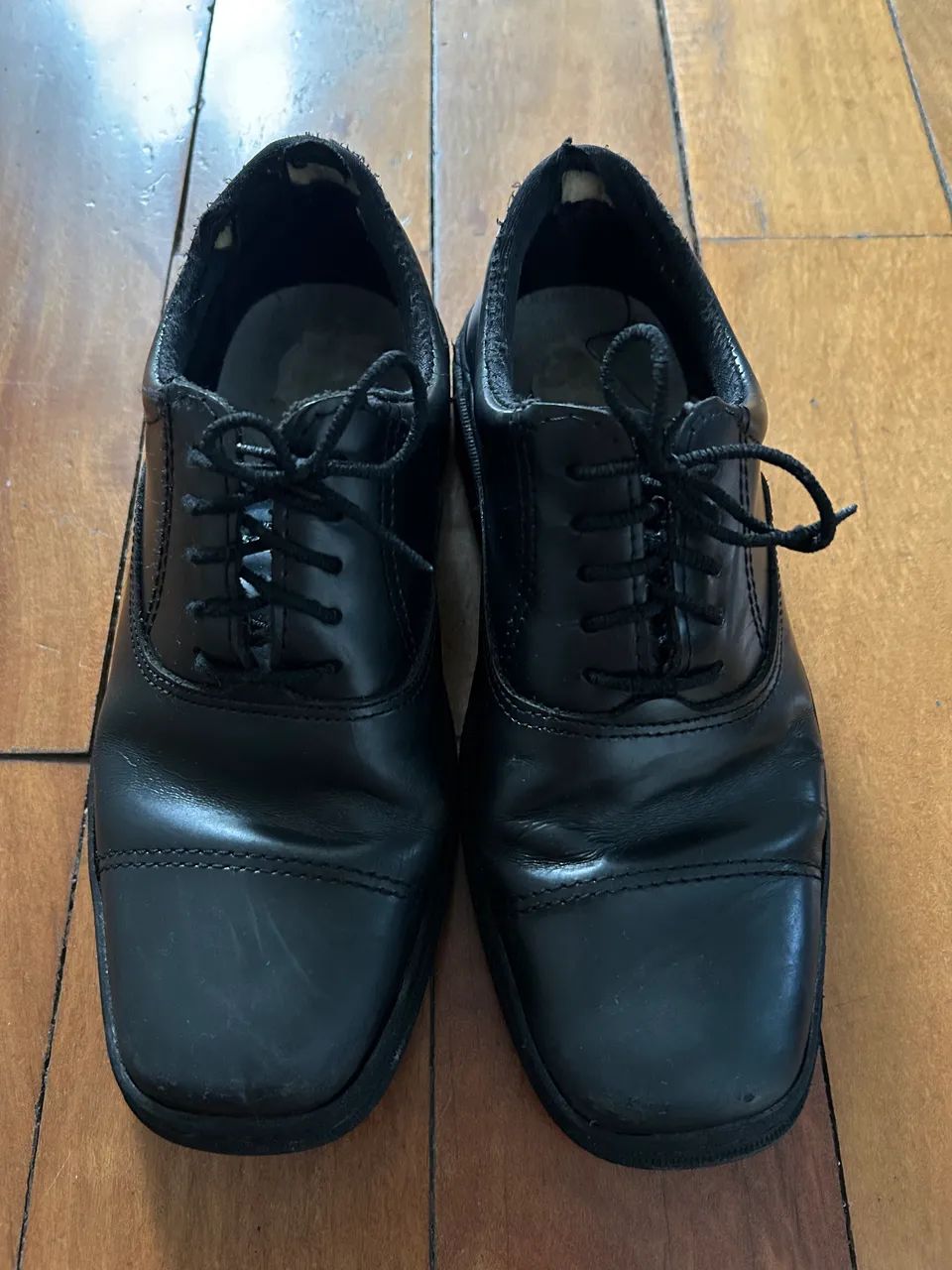Sapato estilo colégio militar 