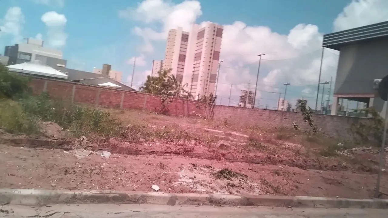 Lote a venda no aeroclube C/720m² 24x30 Frente Poente - Comercial e Residencial !!!!!