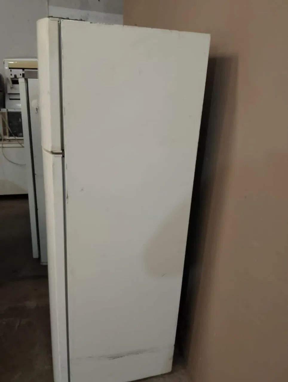 Vendo geladeira usada nova  - Foto 3