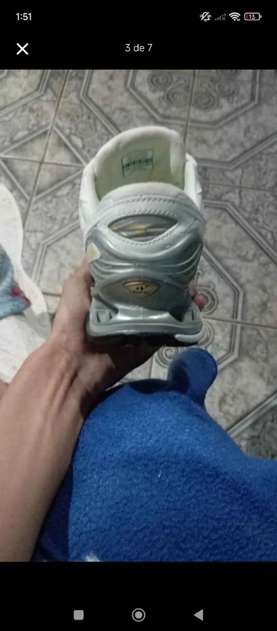Mizuno pro 8 branco com detalhes dourado, apenas com grave no bico, de resto tá zero, jgd - Foto 4
