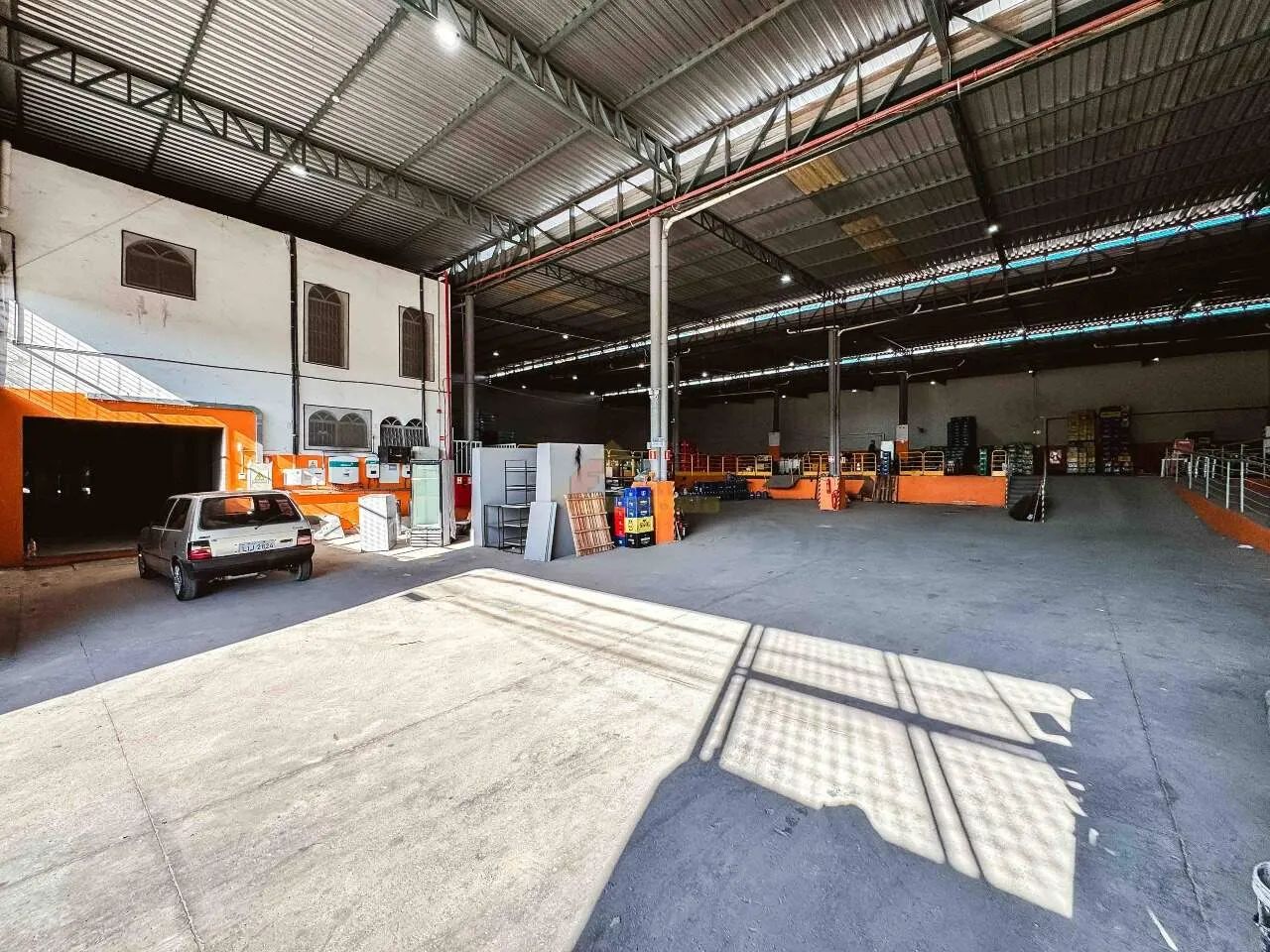 Galpão para aluguel, 8 vagas, Orion - Divinópolis/MG