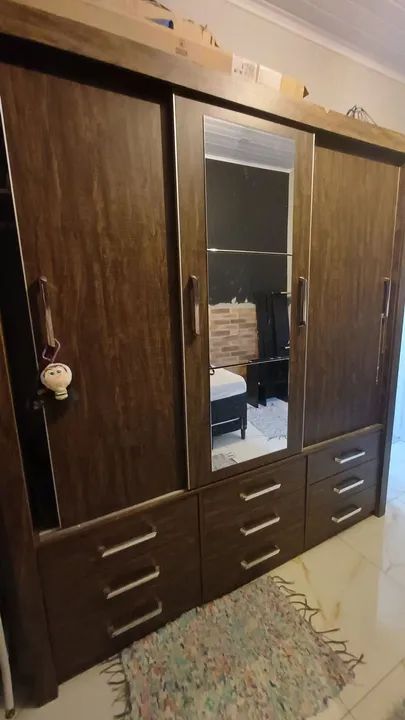 Guarda-Roupas de Casal em Madeira