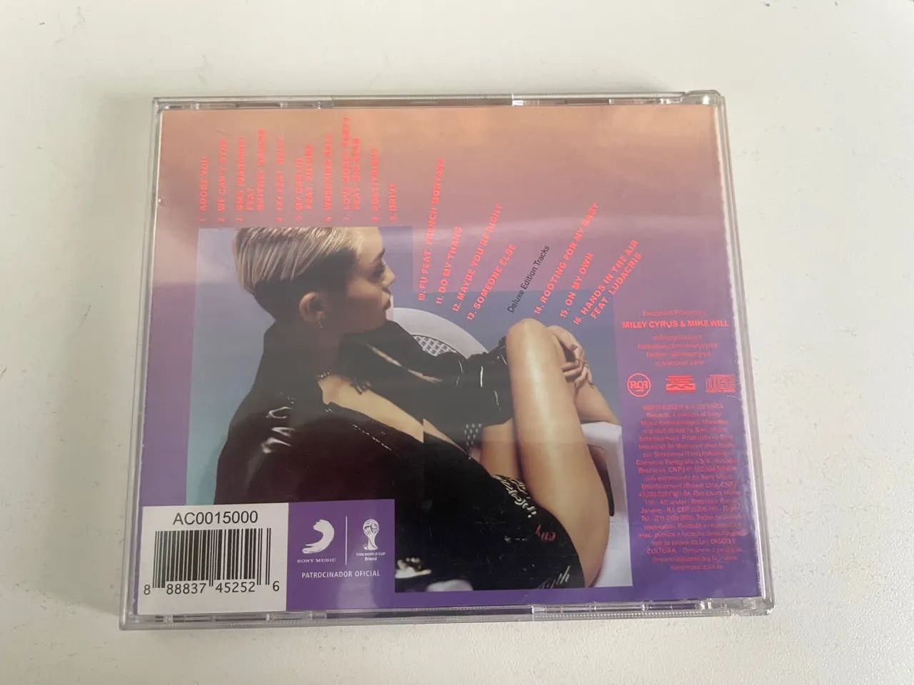 CD Miley Cyrus - Bangerz - Foto 2