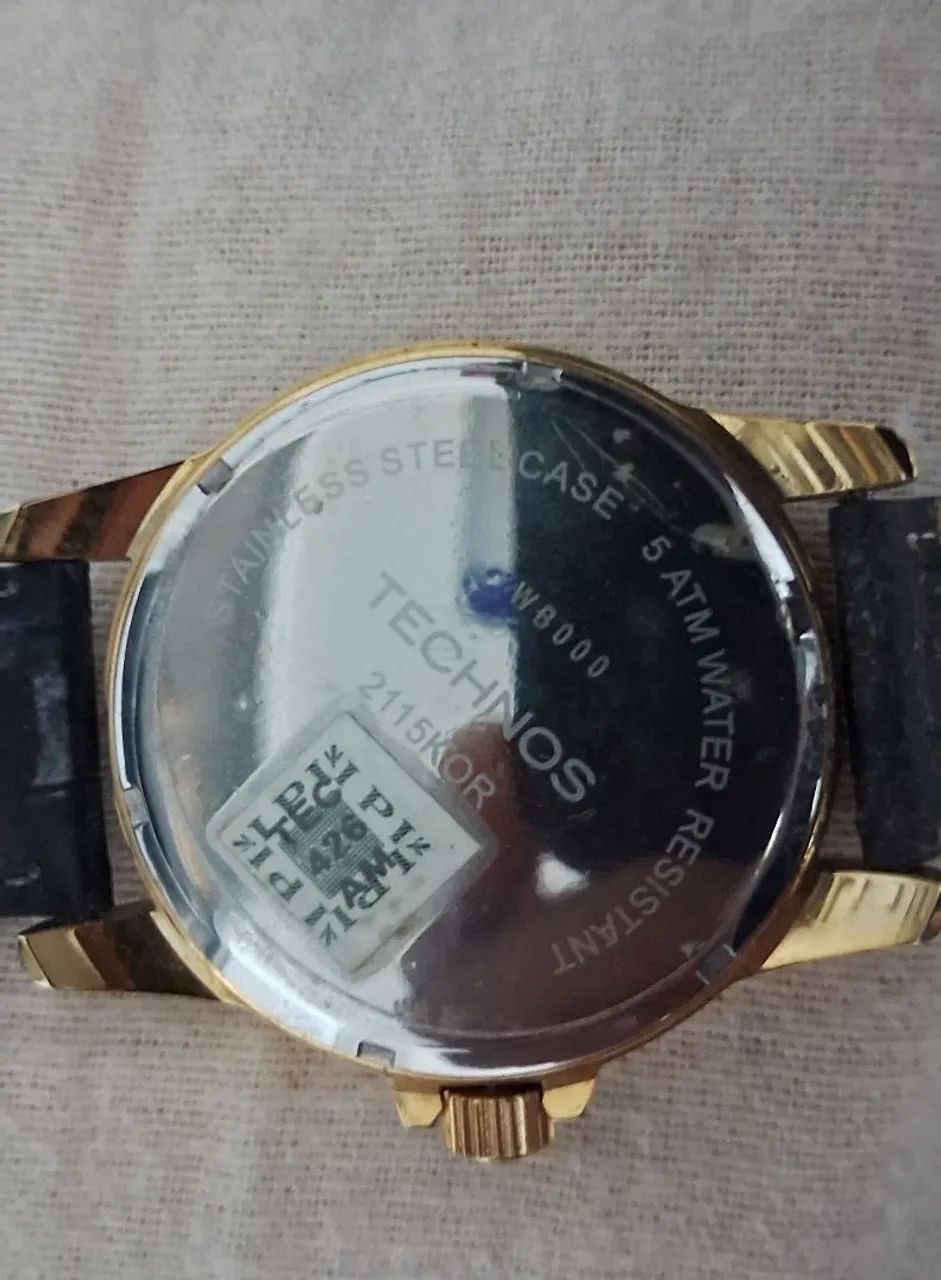 Relógio Technos Dourado com Pulseira de Couro - Foto 2