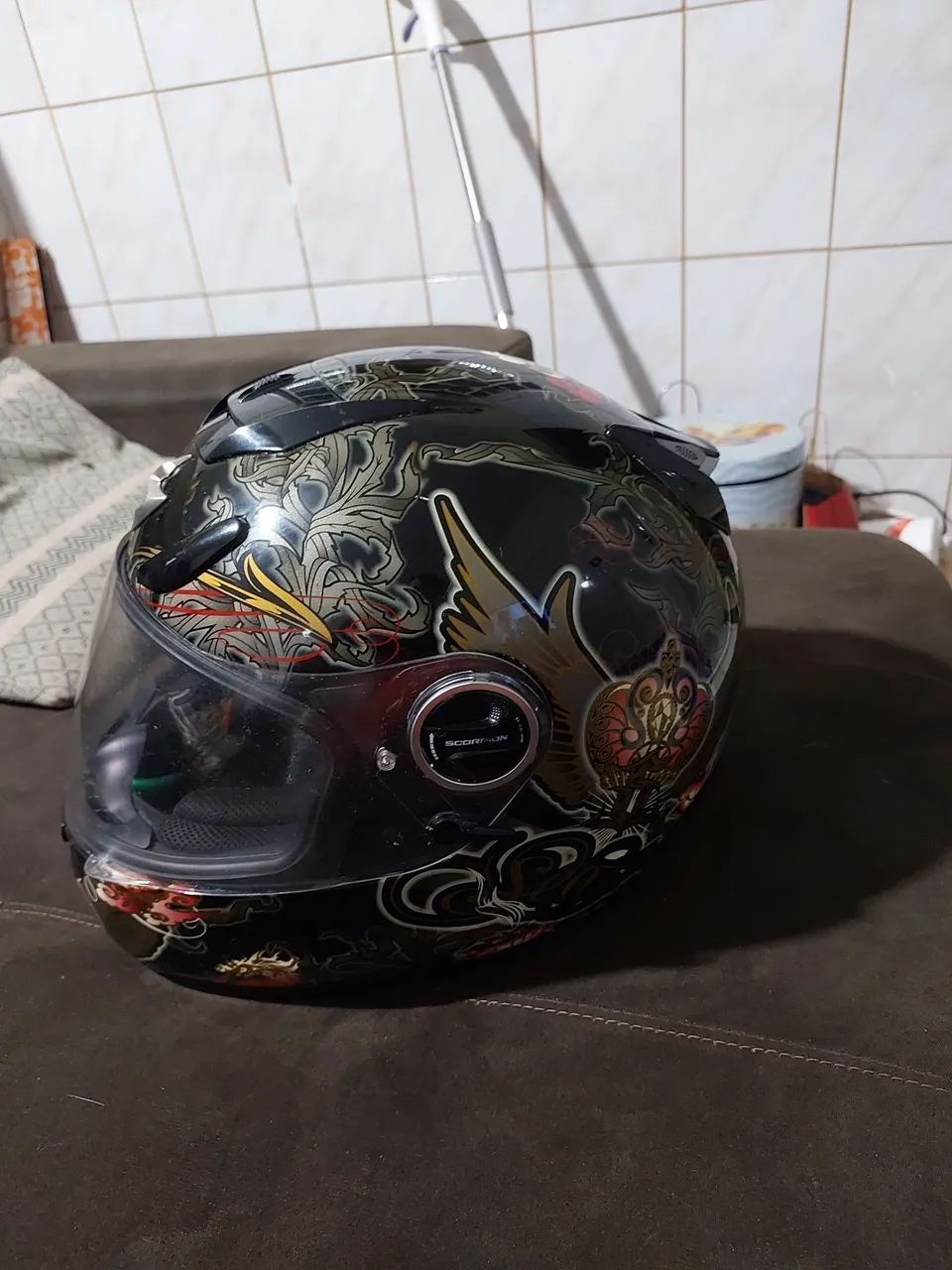 Capacete scorpion exo 750