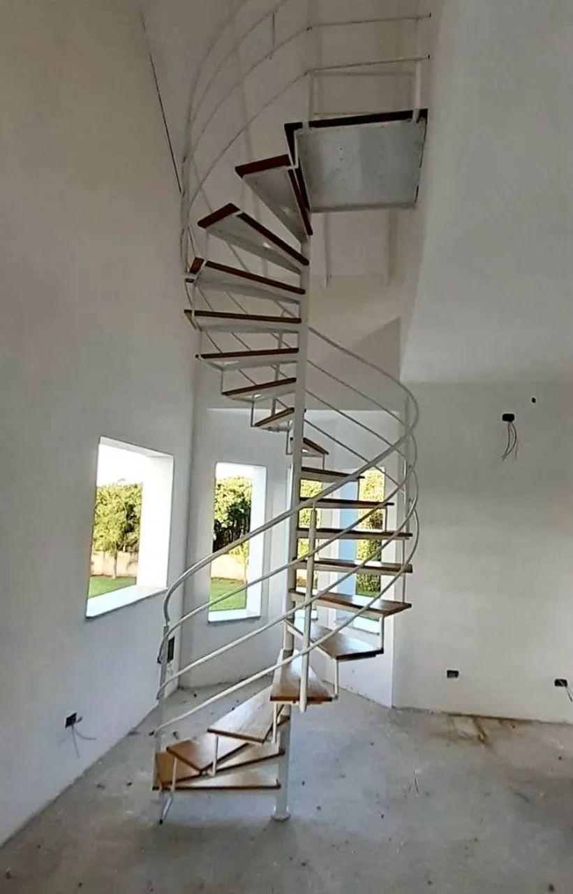 escada caracol apartir de R$2,600