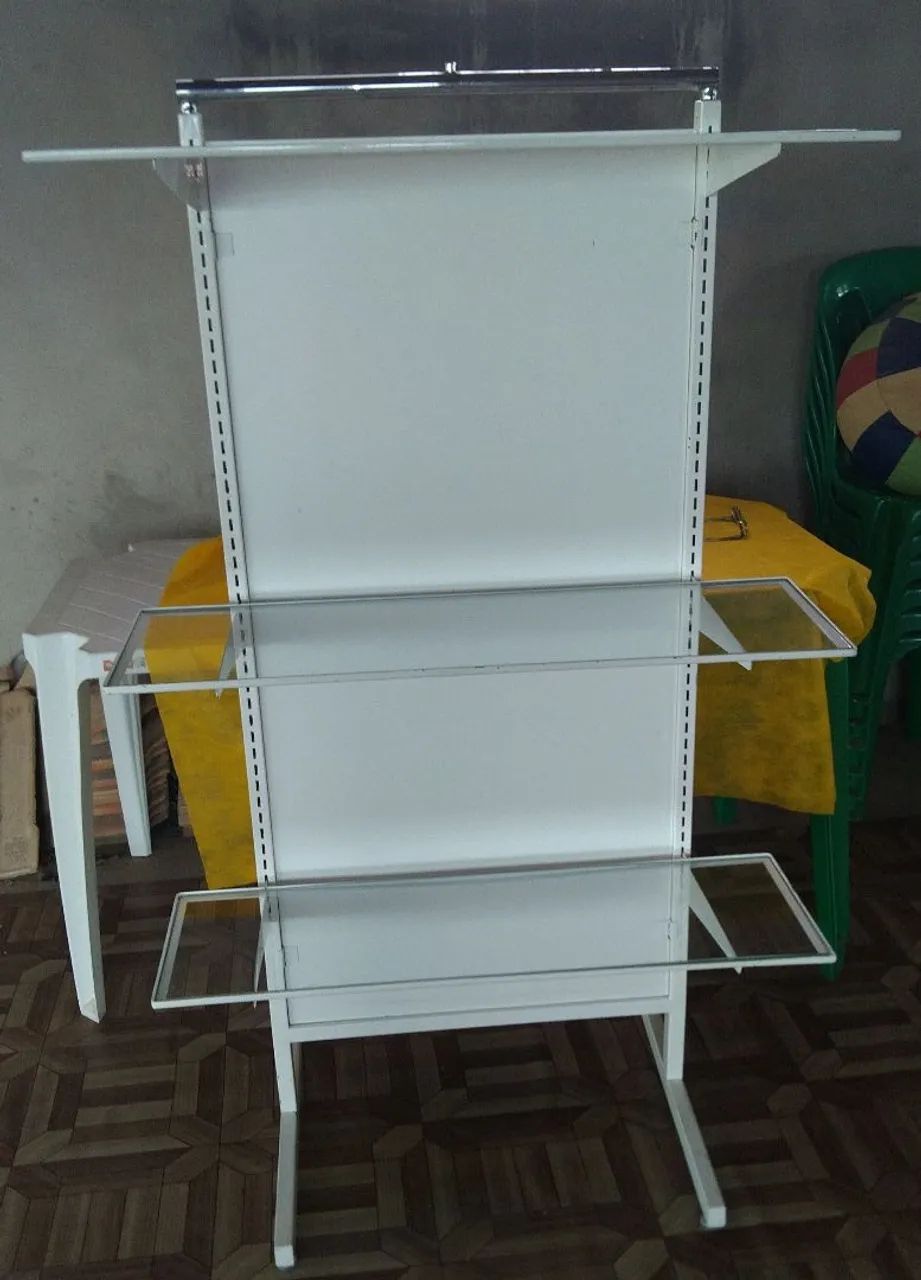 Prateleira para comércio 