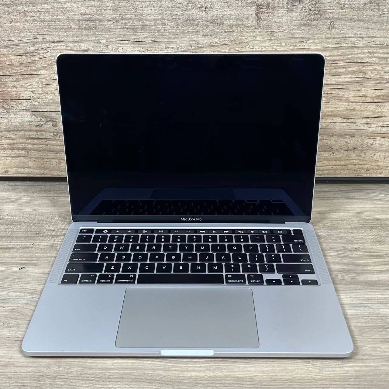 macbook pro 2020 16gb