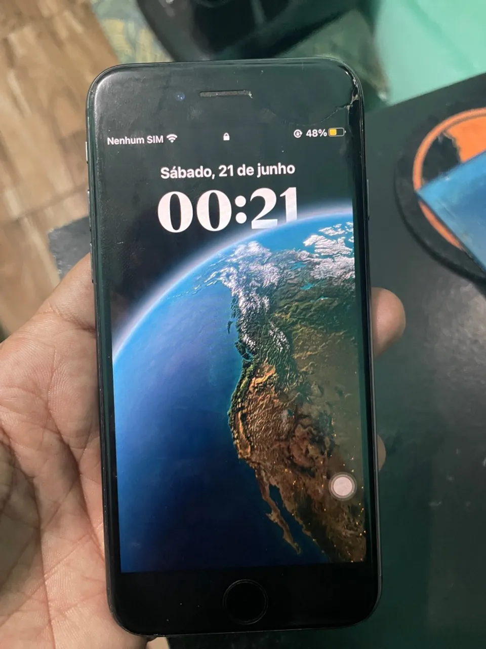 IPHONE 8