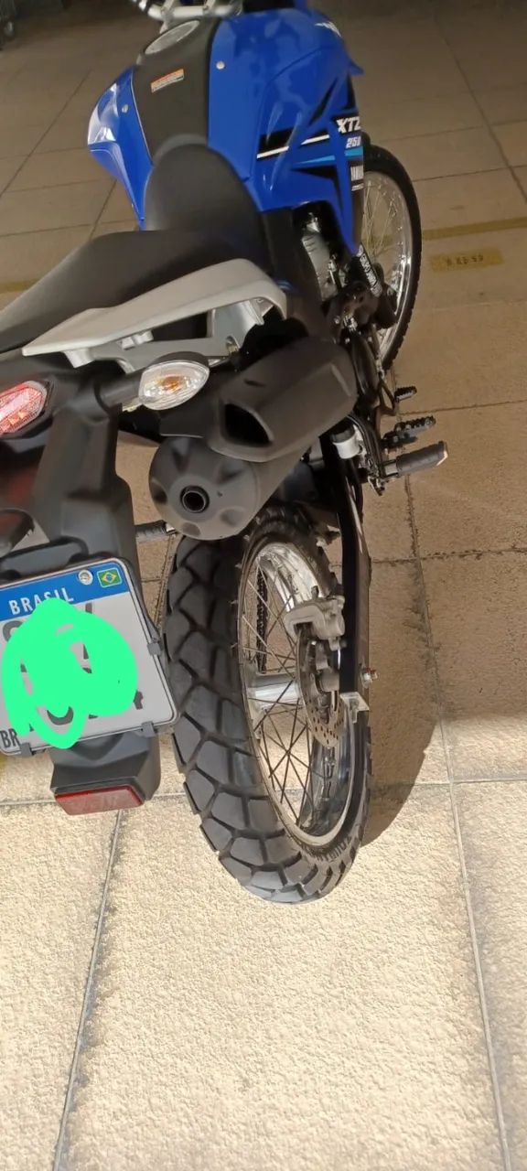 MOTO STZ 250 -LANDER