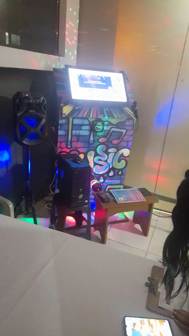 Locação projetor e telão,  karaoke  pista led  - Foto 4