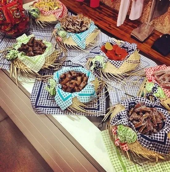 comidas-típicas-para-festas-curau-doces-típicos-milho-tapioca-pizza-pasteis - Foto 2