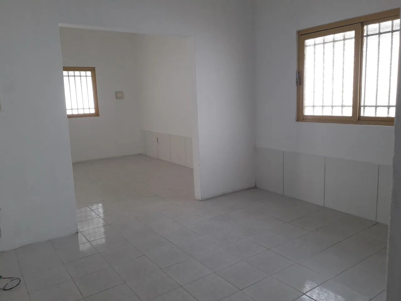 ALUGO CASA BAIRRO   TRÊS  ANDARES - Foto 4