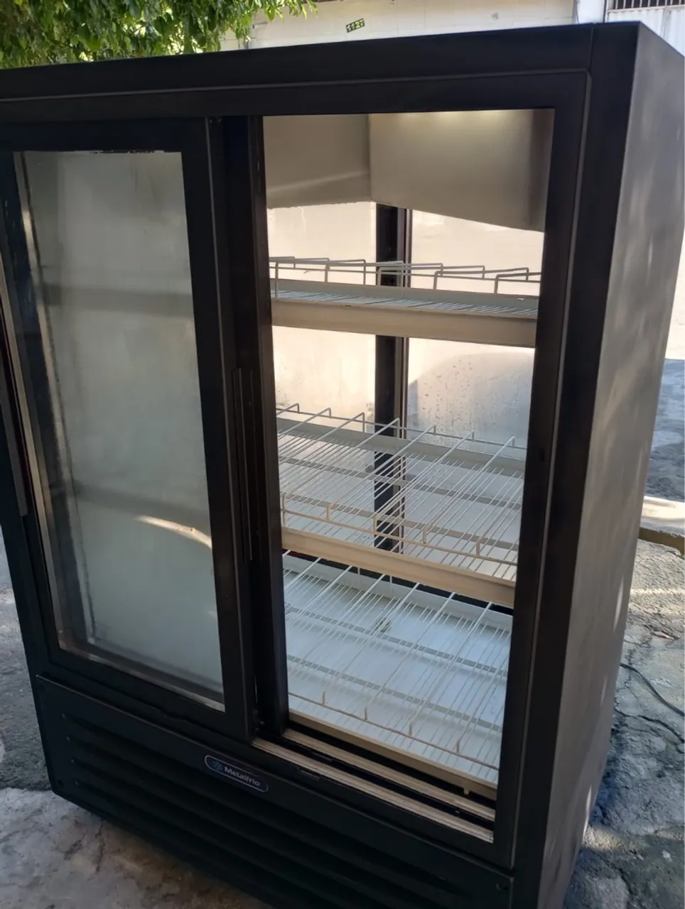 Expositor para refrigerantes