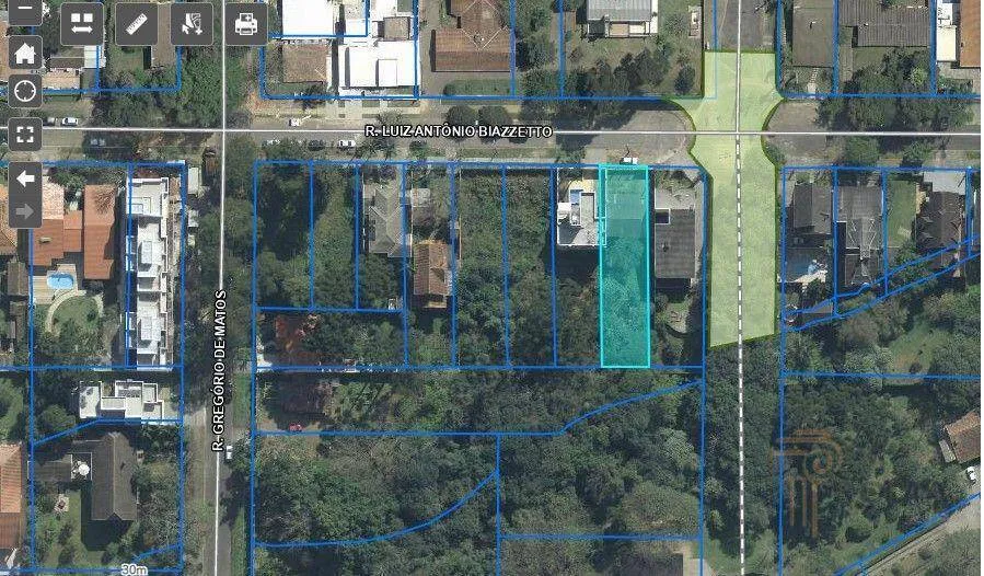 Terreno à venda, 600 m² por R$ 600.000,00 - São Lourenço - Curitiba/PR