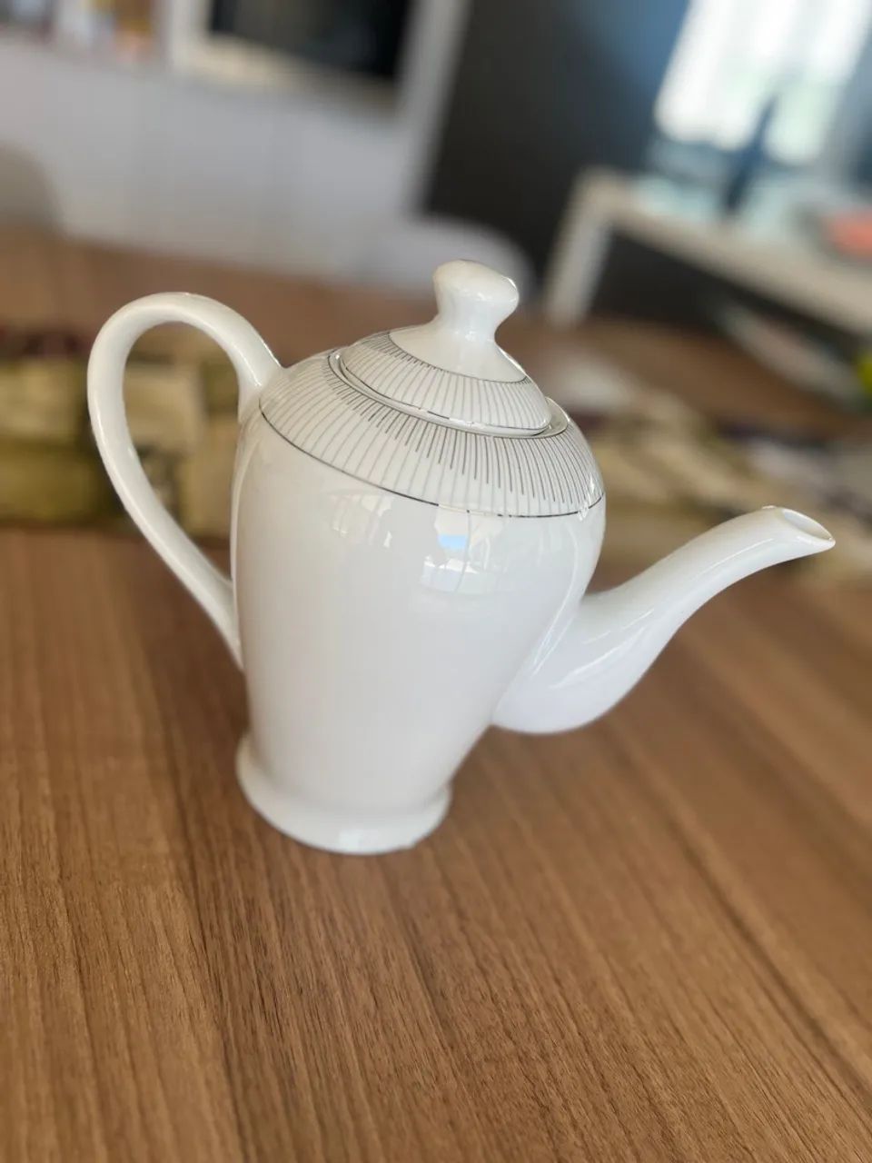Conjunto de Chá em Porcelana Elegante - Foto 3