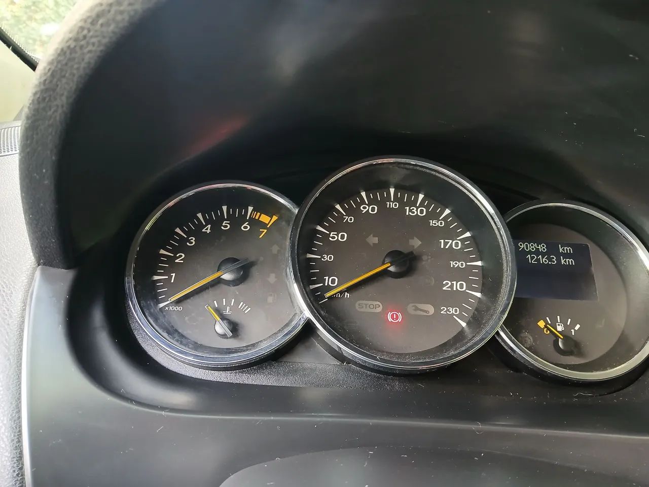 Vendo ou teoco Fluence muito novo  - Foto 5