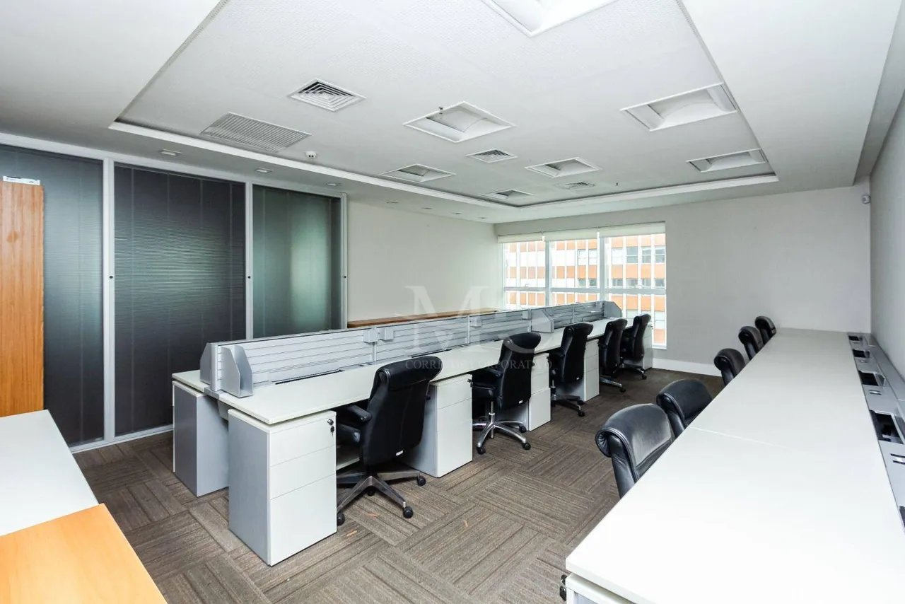 SALA COMERCIAL MOBILIADA NO JARDINS
