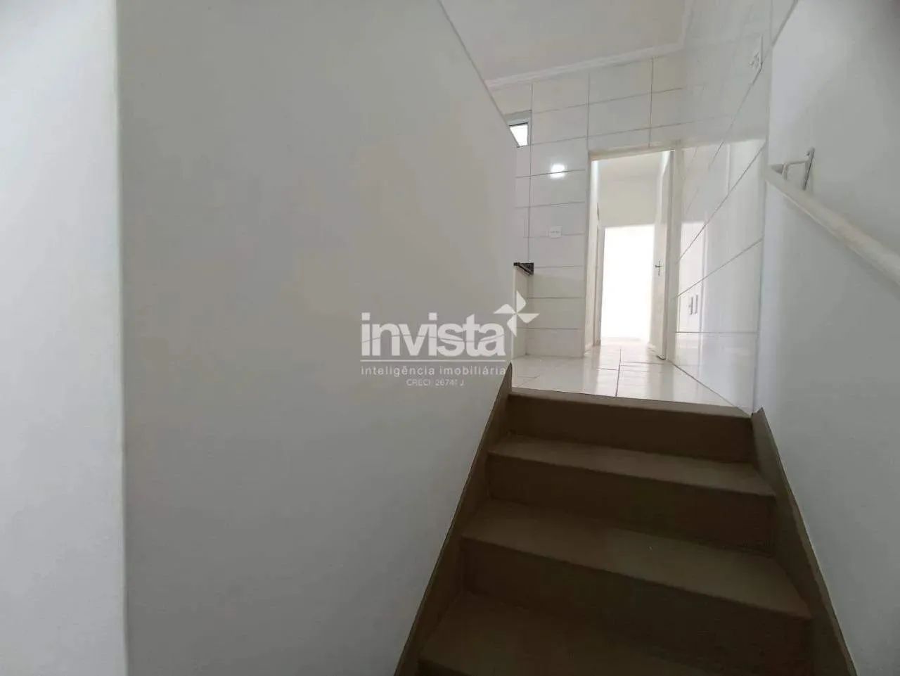 Casa Sobreposta Alta para Alugar com 3 Dormitórios e varanda ampla no bairro do Campo Gran - Foto 3