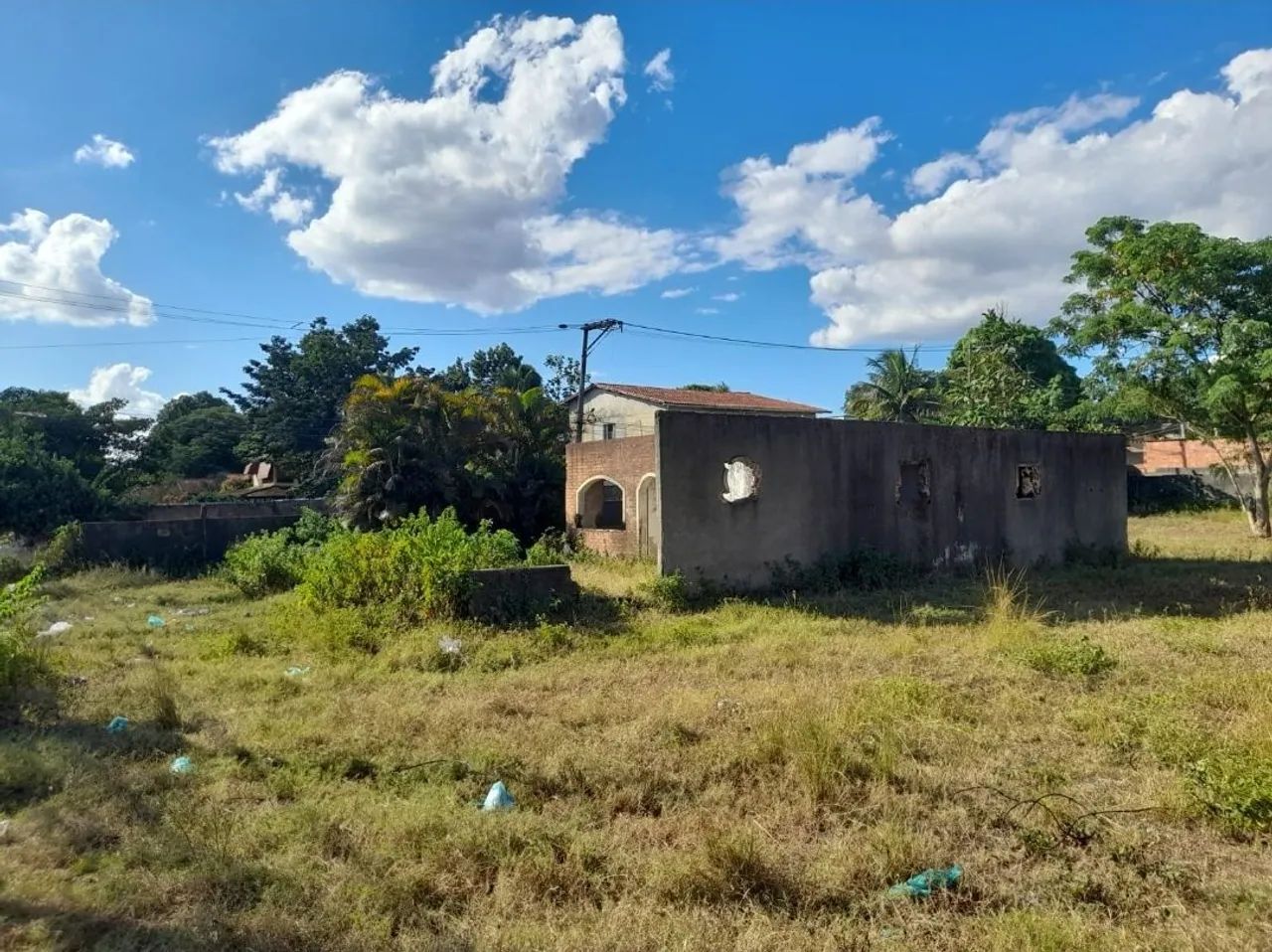 Vendo excelente área próxima a avenida principal! - Foto 2