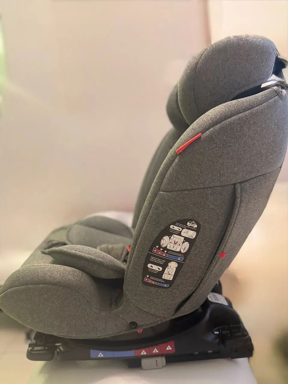 Cadeirinha Infantil Fisher-Price Reclinável com Isofix - Foto 3