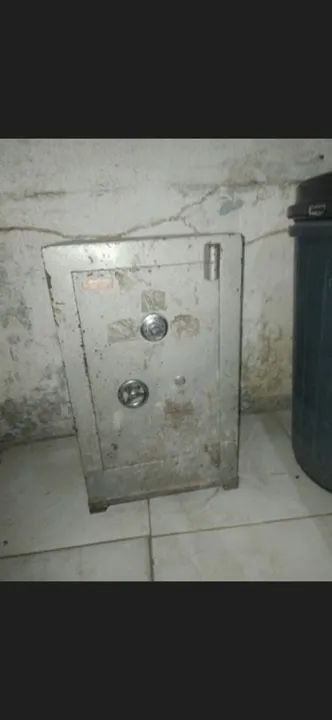 Cofre em perfeito estado