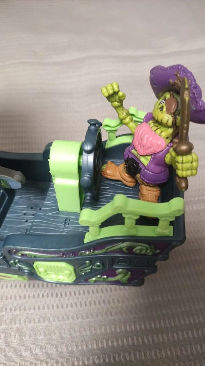 Navio Pirata Fantasma - Brinquedo Infantil