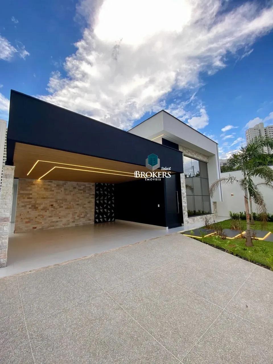 Oportunidade | Jardins Atlântico | Casa 4 suítes  | Armários planejados na cozinha | 3 vag
