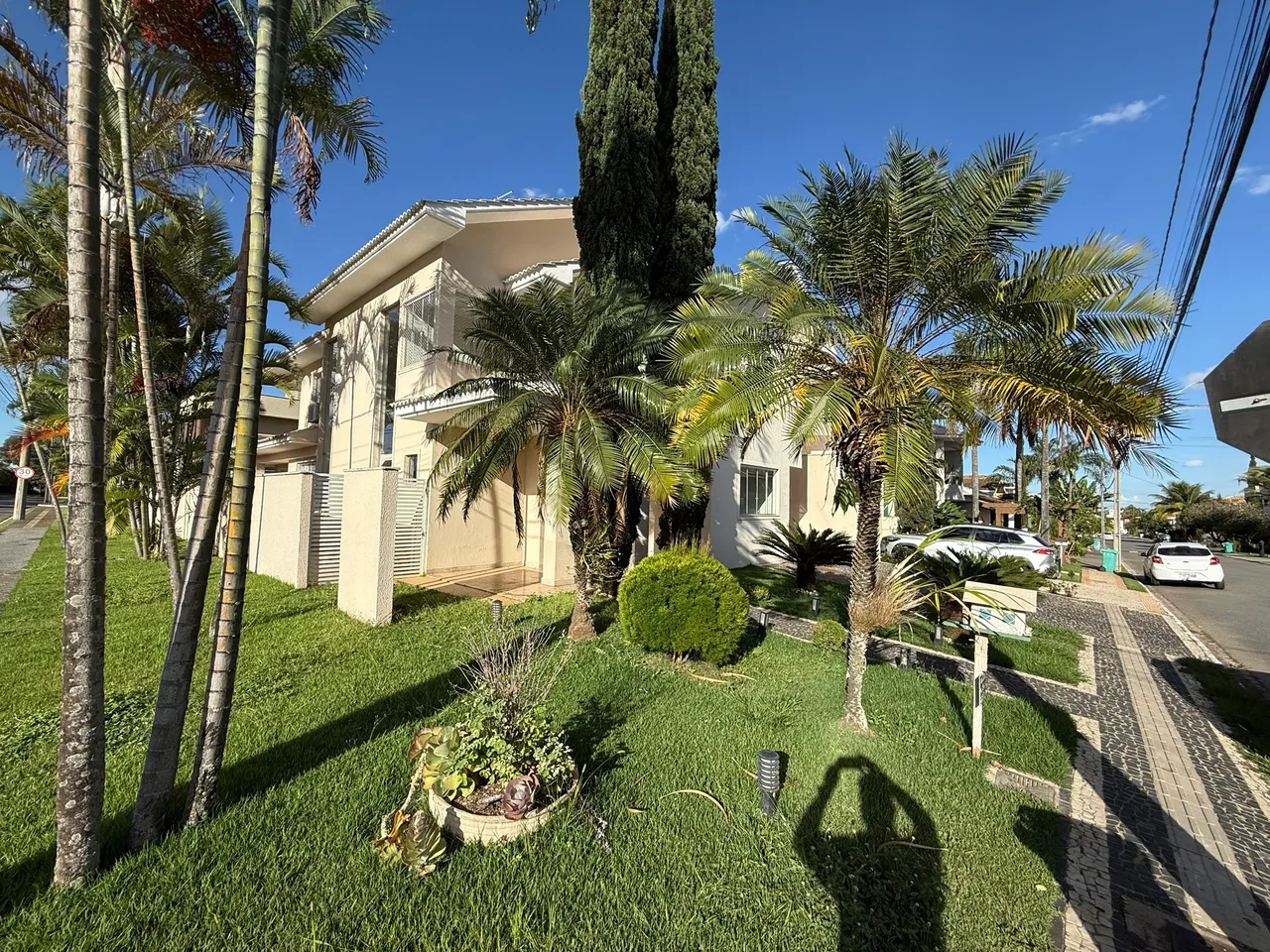 Sobrado à venda Jardins Mônaco