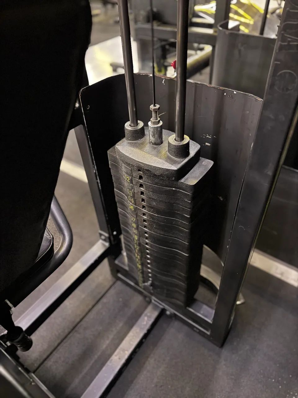 KIT ACADEMIA - EXTENSORA, PULLEY, AGACHAMENTO, PANTURRILHA, ELEVAÇÃO  - Foto 2