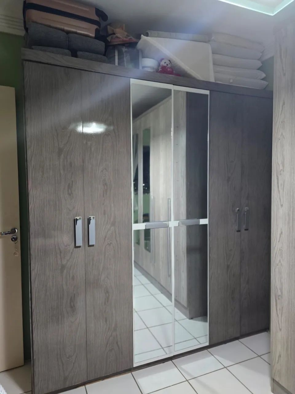 Guarda roupa casal 