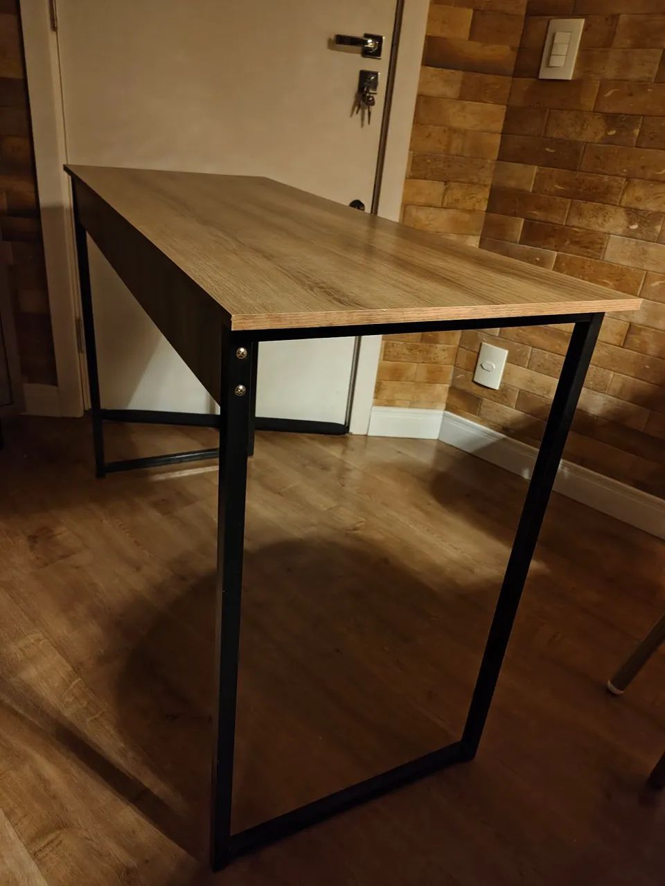 Mesa/escrivaninha